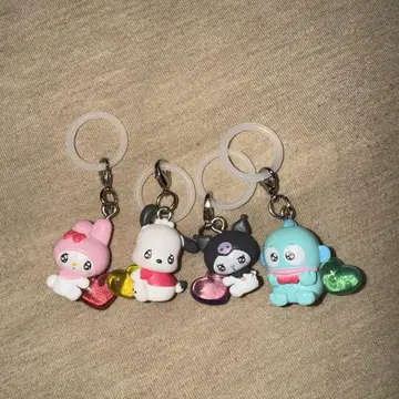 산리오 메지루시 액세서리 에모큐 가챠가챠