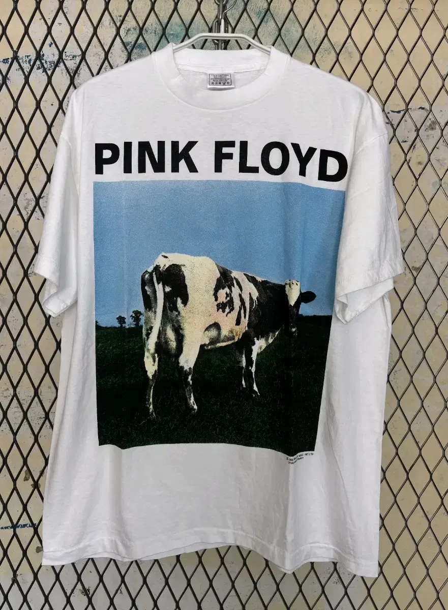Pink Floyd Band Tee (XL size) Saint Michael Visvim Thug Club Polyteru