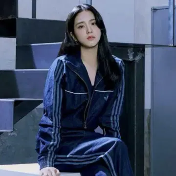 아노짱 착용 아디다스 데님 트랙 자켓 숏 팬츠 포함