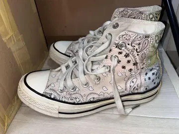 CONVERSE 꽃무늬 스니커즈 36 (23) 사이즈 새상품급