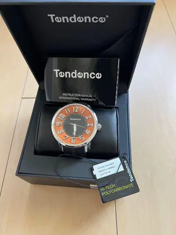 Tendance 오렌지 블랙 손목시계