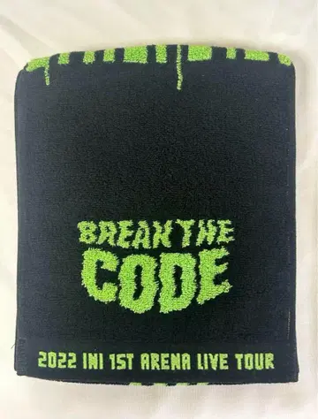 INI BREAK THE CODE 머플러 타월
