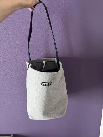emis 버킷백