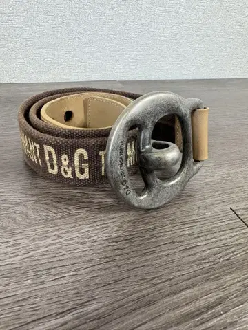 D&G 브라운 벨트 유니크 버클 도르가바