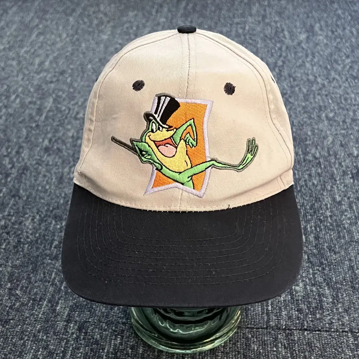 90s Vintage Looney Tunes Michigan Jay Frog Snapback