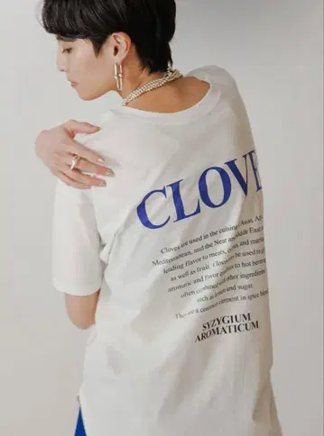 chignon 시뇽 로고 프린트 티셔츠 컷소 넉넉한