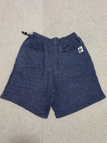 참스 반바지