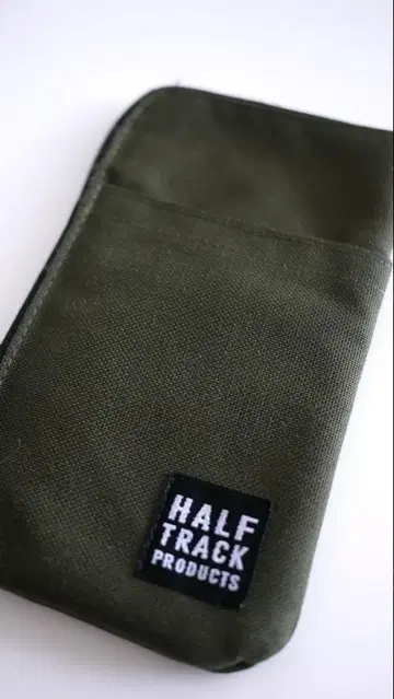 HALF TRACK PRODUCTS bank 장지갑 올리브