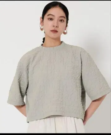 자카드 크루넥 6부 소매 풀오버 2025