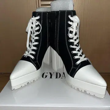 GYDA 탱크 밑창 스니커즈 숏부츠 사이즈 M