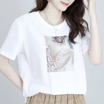 TRUBE 큐빅 비쥬 장식 티셔츠