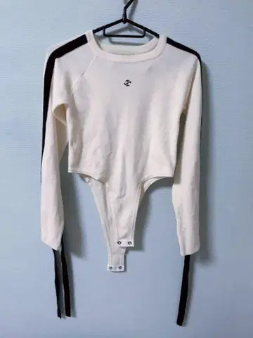 jouetie 리본 라인 니트 바디수트 상의 긴팔