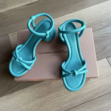 Gianvito Rossi 지안비토 로시 2024SS 샌들 37