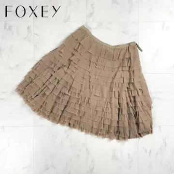새상품급 FOXEY 쉬폰 티어드 스커트 베이지 사이즈 40*CD1058