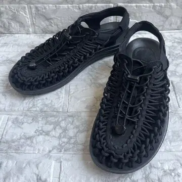 KEEN 킨 UNEEK 유니크 블랙스 스포츠 샌들 26cm