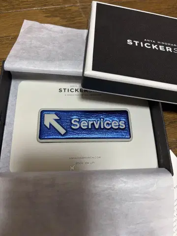안야 힌드마치의 스티커