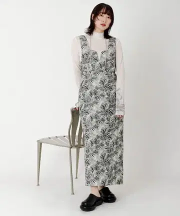 KBF 사이드 오픈 자카드 원피스 그레이 믹스