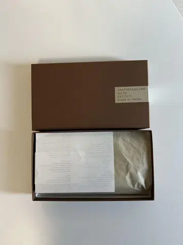 LEATHER ARTS & CRAFTS MOTO 롱 지갑