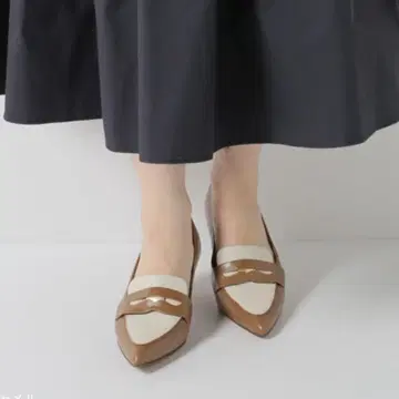 LE TALON 펌프스 GRISE 5cm 가죽 포인트 힐 로퍼