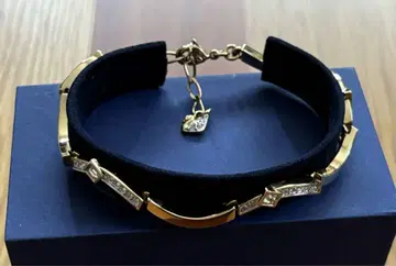 SWAROVSKI 팔찌