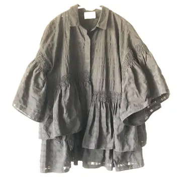 UNITED ARROWS 불규칙 셔링 6부 소매 블라우스 블랙