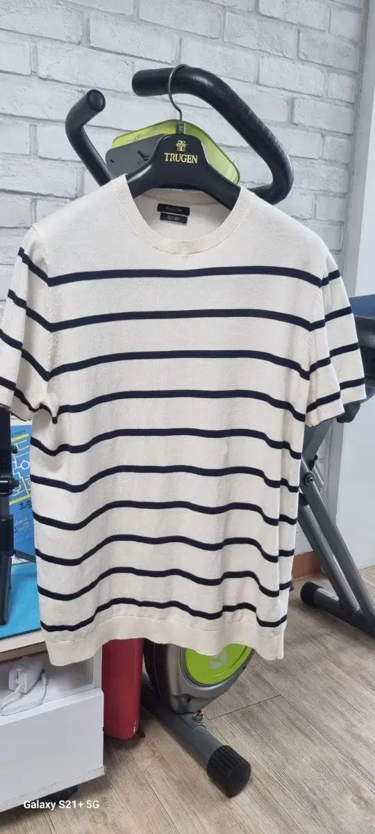 Men's Short Sleeve Knit. Massimo Dutti