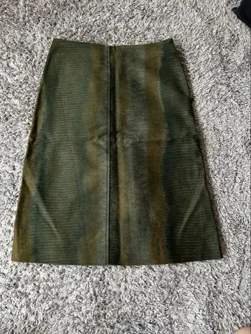A.P.C. 아페쎄 타이트 스커트 36 올리브 그린