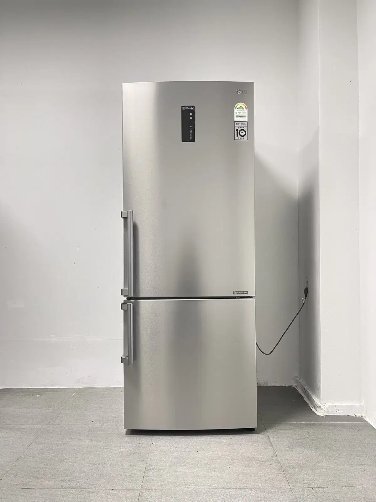 707 LG Refrigerator 452-liter Used Refrigerator, Metal, Energy Efficiency Grade 1, Special Freezing