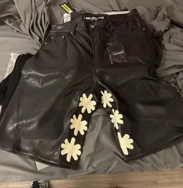 레어 LOSTSHDWS LEATHER SHORTS BLACK 34