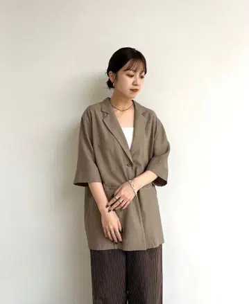 아누케 반소매 재킷