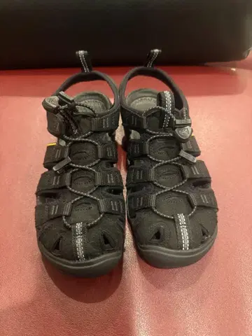Keen 스포츠 샌들 22.5cm 블랙