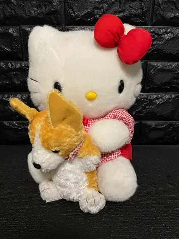 헬로키티 웰시 코기 봉제 인형