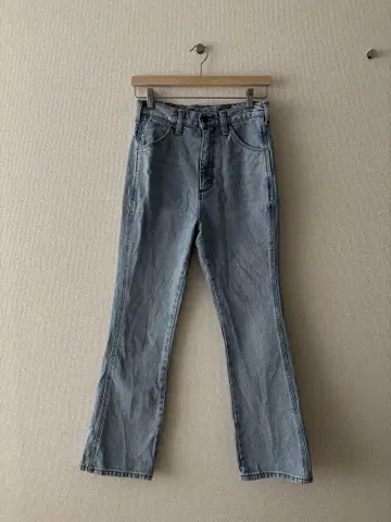 Wrangler 부츠 컷 데님 라이트 블루