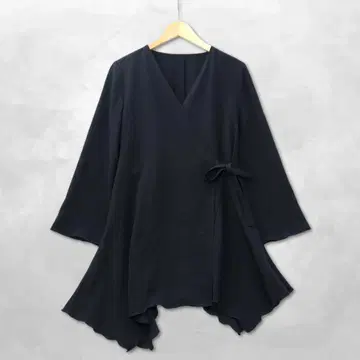 시선당 헴라인 크레이프 원단 카슈쿨 가디건 겉옷 블랙
