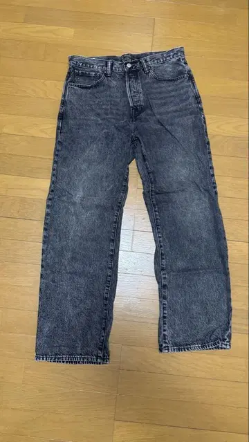 GAP 그레이 스트레이트 데님
