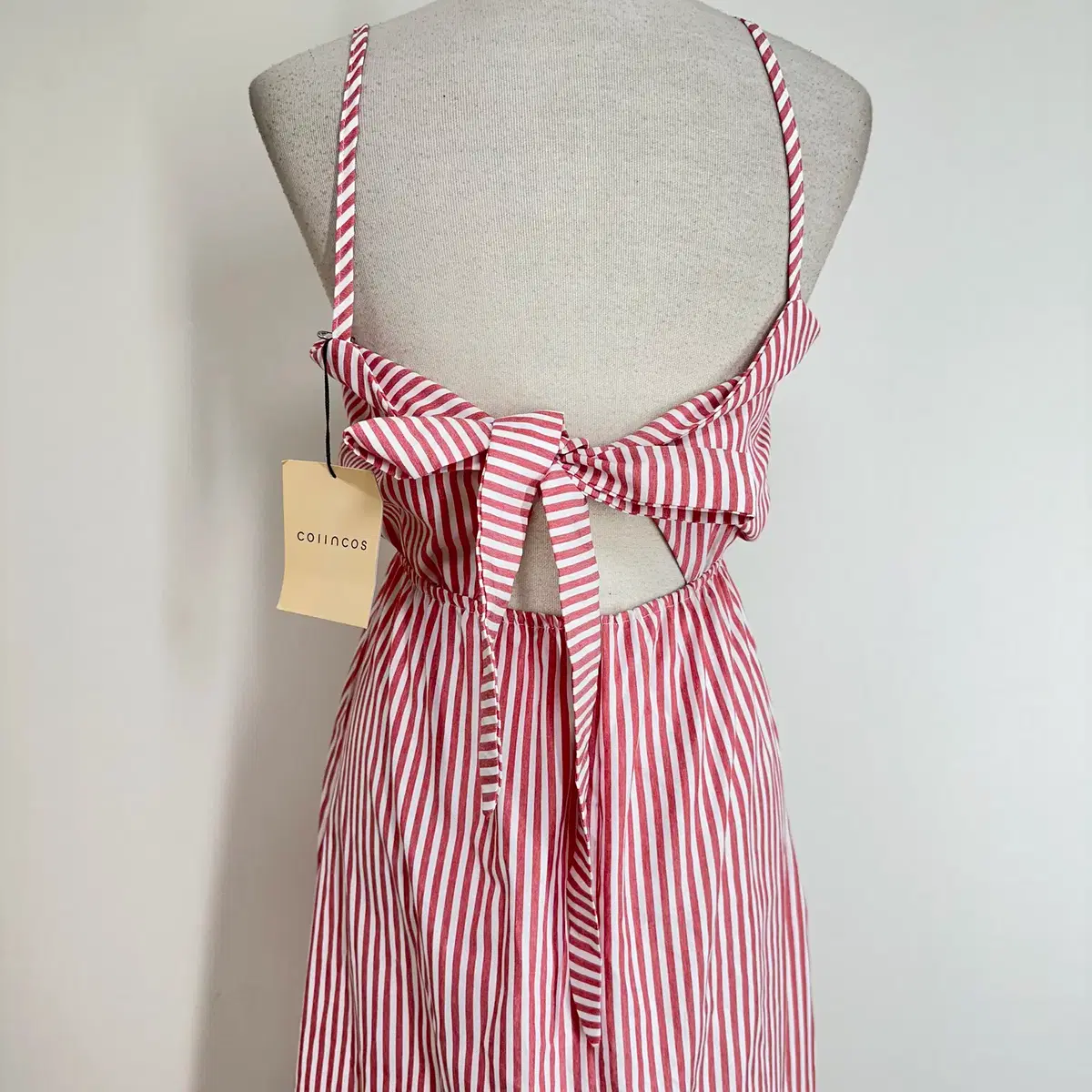 Backless Strap Sleeveless Onepiece s, Coincoz Onepiece 25 #코인코즈원피스,#끈나시원피스 ,#백리스원피스,#스트라이프원피스,#여름원피스 on Bunjang Global Site.
