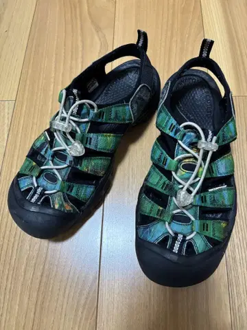KEEN 킨 뉴포트 H2 무라사키 스포츠 한정판 컬러 26.5cm