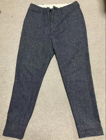 District UNITED ARROWS 테이퍼드 팬츠