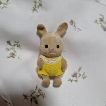 실바니안 패밀리 초기 아이보리 토끼 (귀가 접힌)