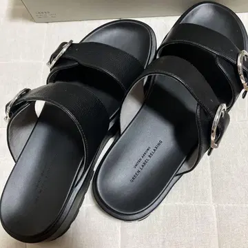 그린 라벨 릴랙싱 어반 리서치 샌들 XL