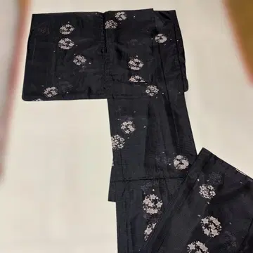 명주 블랙 플라워 무늬 새상품급