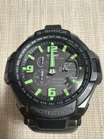 CASIO G-SHOCK 블랙/그린 솔라