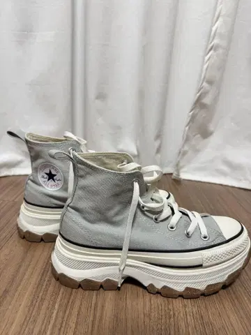 컨버스 스니커즈