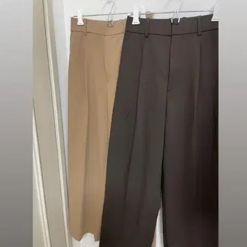 유니클로 턱 와이드 팬츠 2개 세트