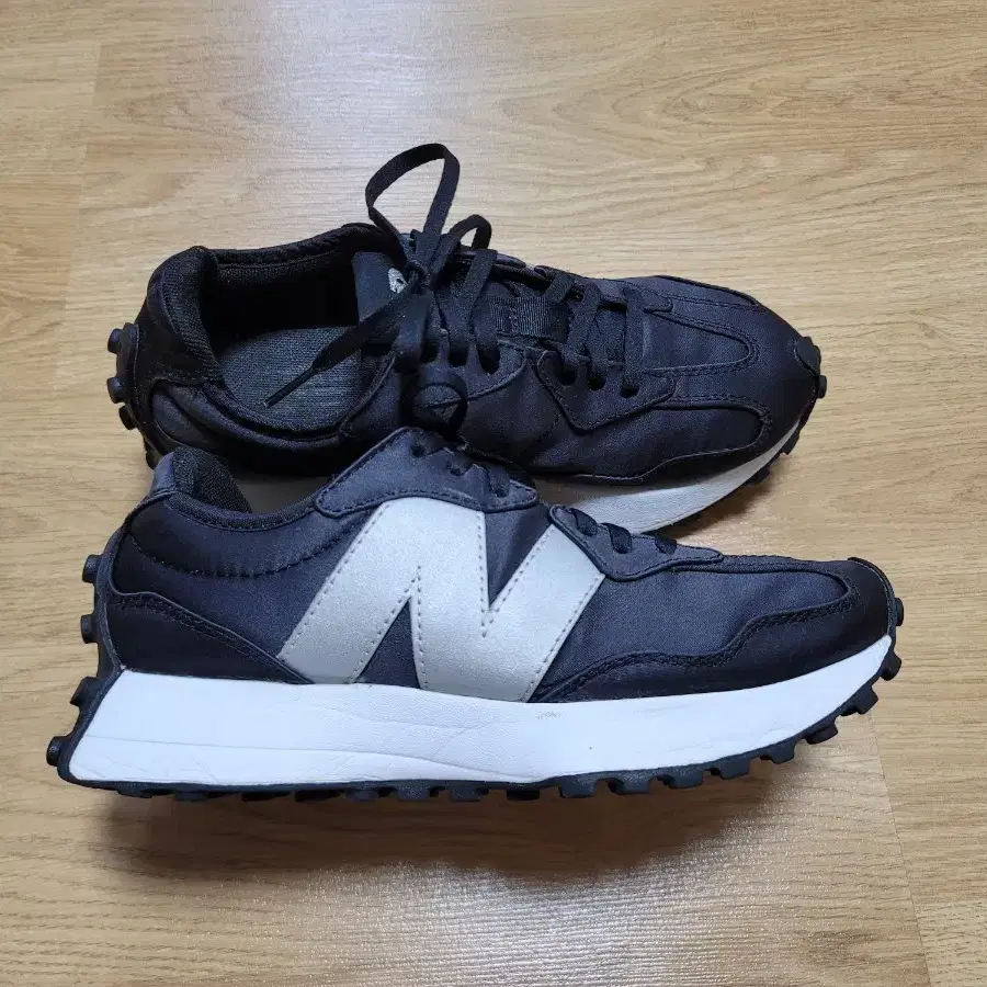 【New Balance】MS327CPG ★韓国人気★すぐ品切れ Shop ms327cpg on Bunjang Global Site - No more Korean account!