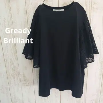 Gready Brilliant 이소재 레이스 턱 플레어 티셔츠