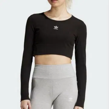 아디다스 크롭 긴팔 티셔츠 XS 블랙