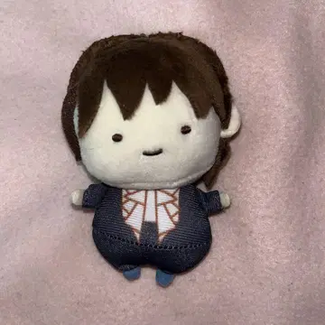 카시와기 유 봉제 인형