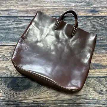 BAGGY PORT / 가죽 토트 백