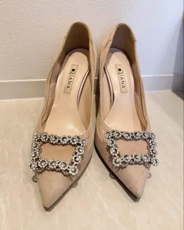DIANA 핑크 베이지 하이힐 23.5cm